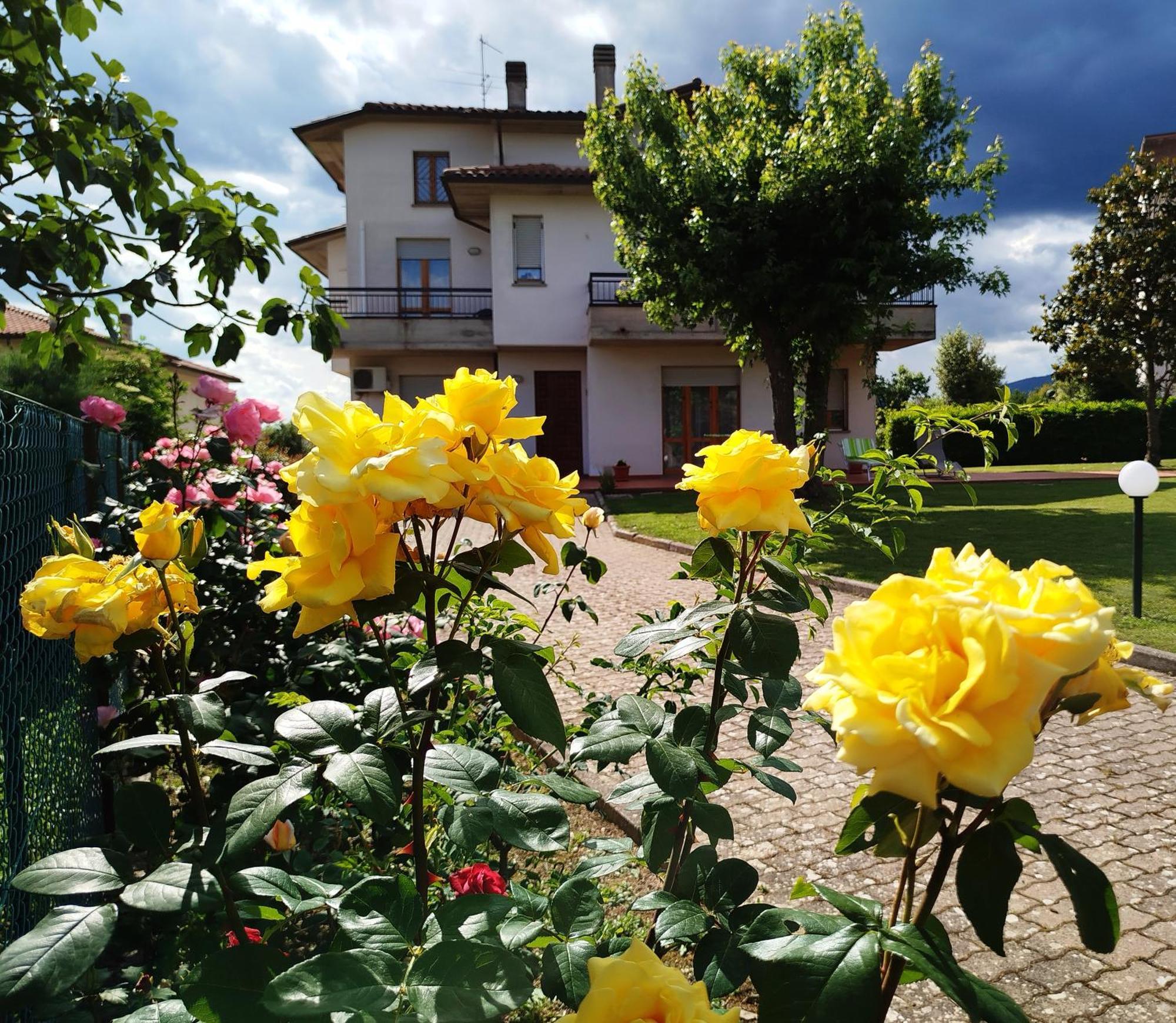 Casa Del Carmine Villa อันกิอารี ภายนอก รูปภาพ